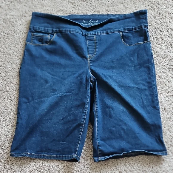 16W Gloria Vanderbilt Stretch Pull On Shorts - Picture 1 of 10